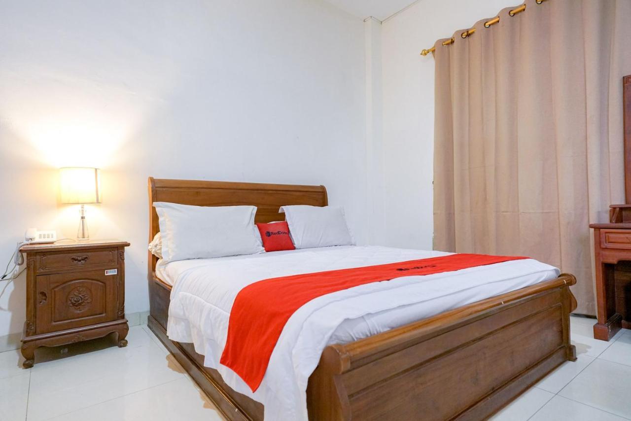 Reddoorz @ Avros Guest House ميدان المظهر الخارجي الصورة